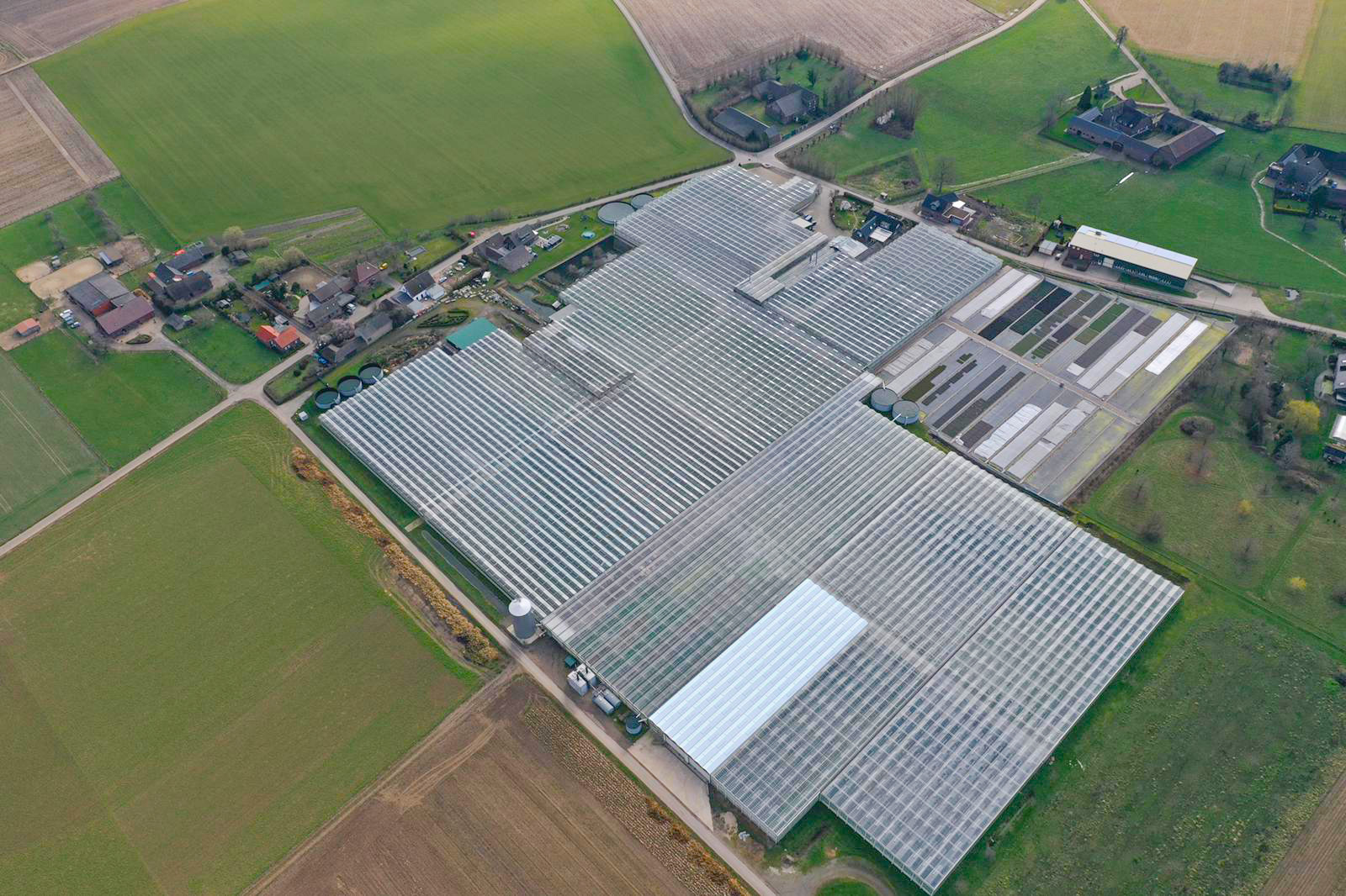 Drohnenaufnahme_gesamter-Betrieb